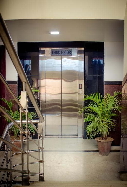 The Signature Inn Μπανγκαλόρ Εξωτερικό φωτογραφία