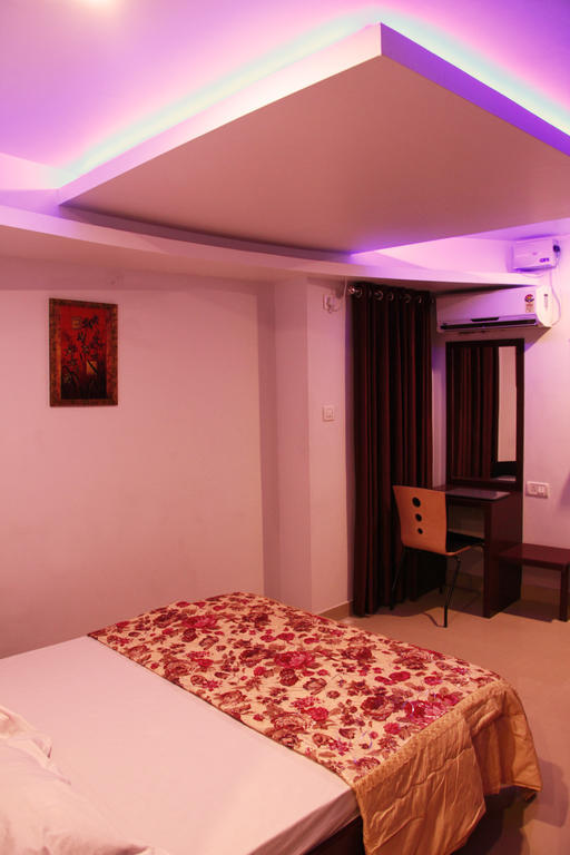 The Signature Inn Μπανγκαλόρ Εξωτερικό φωτογραφία